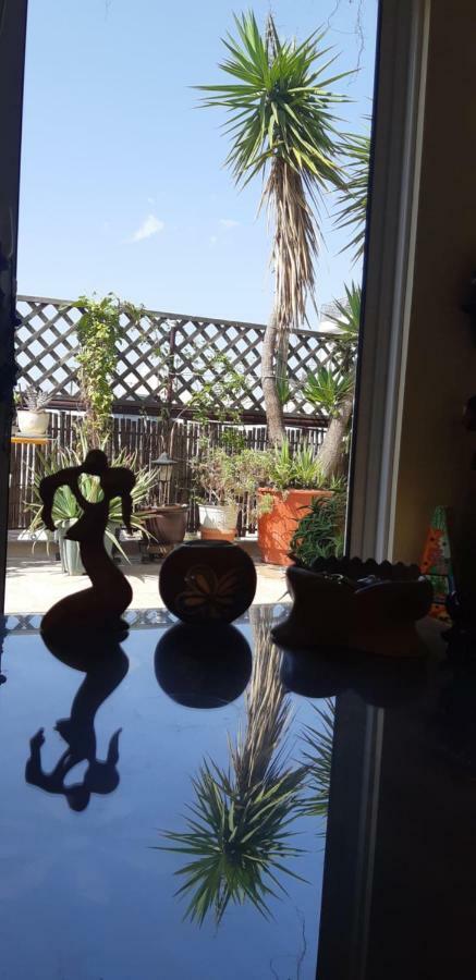 Penthouse Balcony Close To Acropolis Appartamento Atene Esterno foto